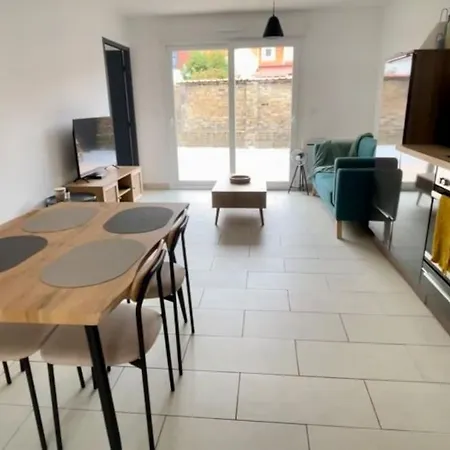 Apartment Lion De Flandres *
